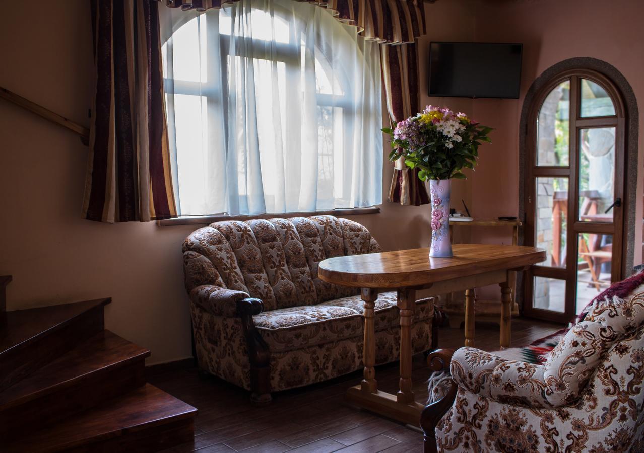 Cottage Shchaslyvyi Яремча Экстерьер фото